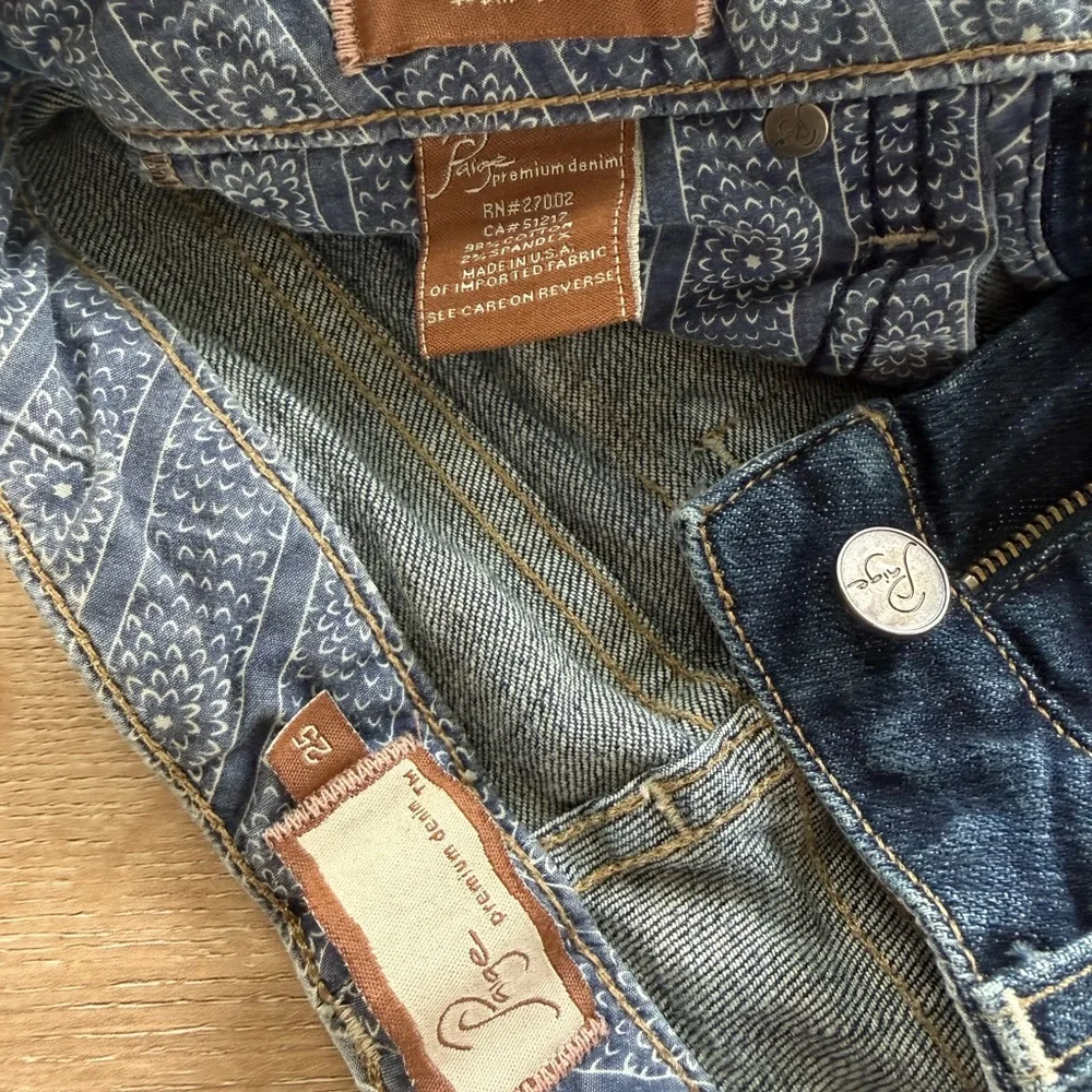 PAIGE Vintage Fairfax Blue Washed Flare‎ Jeans sz 25- Y2K
